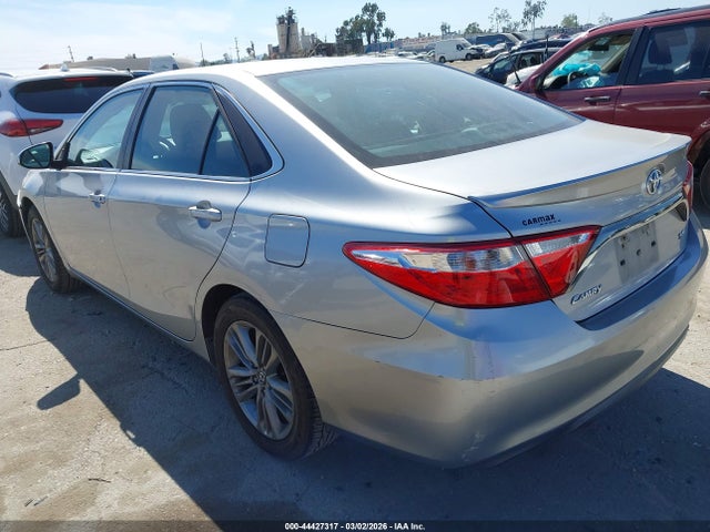 4T1BF1FK2GU590738 Toyota CAMRY SE