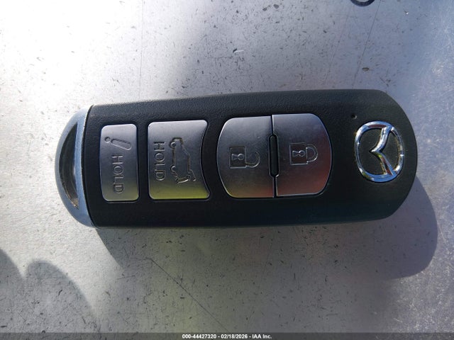 JM3TCBEY2G0113769 Mazda Cx-9 Signature