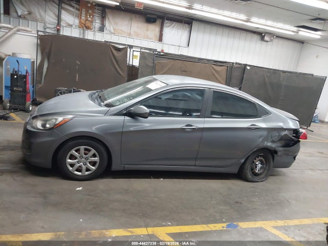 Продаж на аукціоні авто 2014 Hyundai Accent Gls, vin: KMHCT4AE2EU767141, номер лоту: 44427338