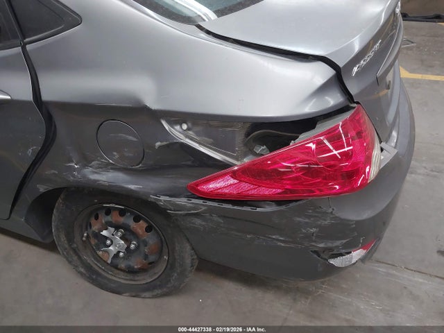 Продаж на аукціоні авто 2014 Hyundai Accent Gls, vin: KMHCT4AE2EU767141, номер лоту: 44427338