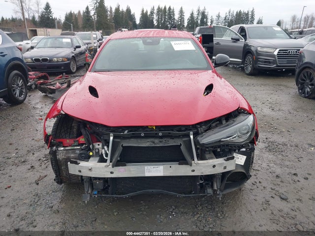 ZARFAMEV3N7657494 Alfa Romeo Giulia Quadrifoglio Rwd