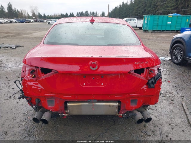 ZARFAMEV3N7657494 Alfa Romeo Giulia Quadrifoglio Rwd