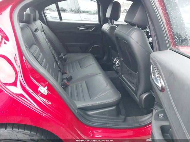 ZARFAMEV3N7657494 Alfa Romeo Giulia Quadrifoglio Rwd