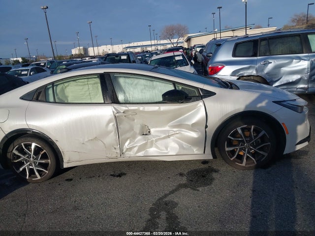 JTDACACU7P3009352 Toyota Prius Prime Xse Premium