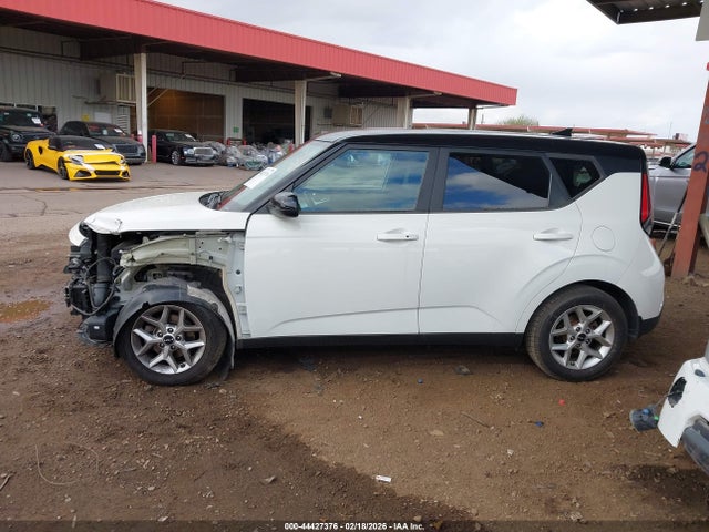 KNDJ23AU8P7201924 KIA SOUL S