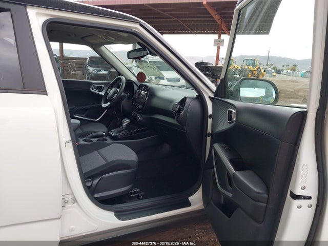 KNDJ23AU8P7201924 KIA SOUL S