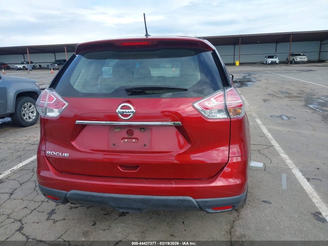 Nissan ROGUE S 2015 5N1AT2MT1FC926261 Image 17