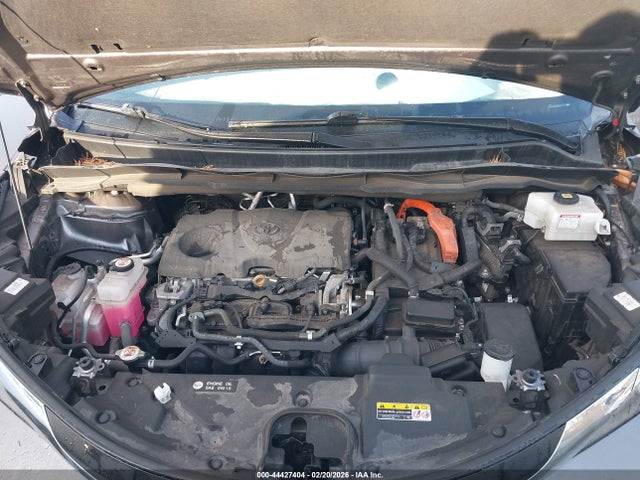 5TDJSKFC9MS012324 Toyota SIENNA XLE
