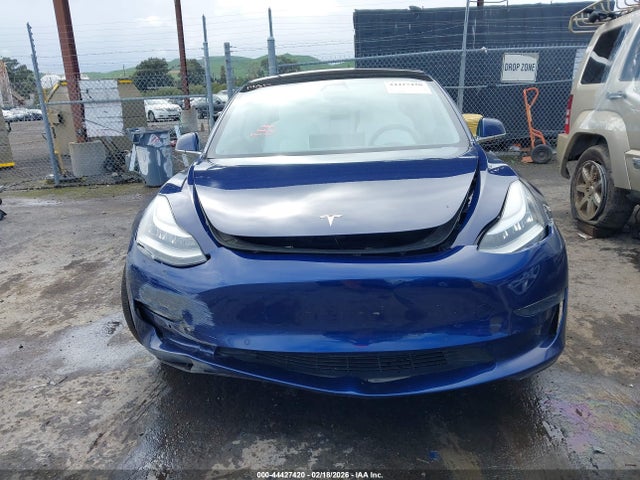 Продаж на аукціоні авто 2018 Tesla Model 3 Long Range/performance, vin: 5YJ3E1EB6JF101044, номер лоту: 44427420