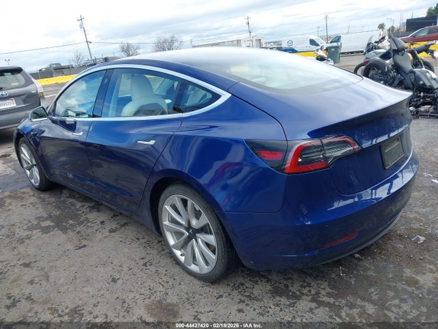 Продаж на аукціоні авто 2018 Tesla Model 3 Long Range/performance, vin: 5YJ3E1EB6JF101044, номер лоту: 44427420