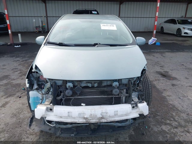 Toyota Prius Two 2015 JTDKN3DU0F1879804 Image 13