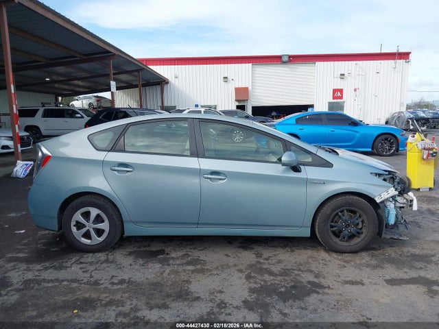 Toyota Prius Two 2015 JTDKN3DU0F1879804 Image 14