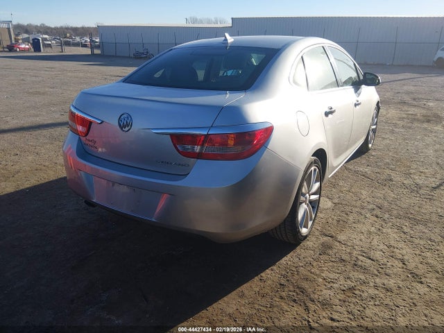 2014 Buick Verano მანქანა იყიდება აუქციონზე, vin: 1G4PP5SK1E4122139, აუქციონის ნომერი: 44427434