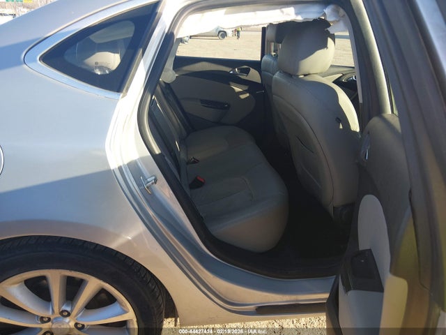 2014 Buick Verano მანქანა იყიდება აუქციონზე, vin: 1G4PP5SK1E4122139, აუქციონის ნომერი: 44427434