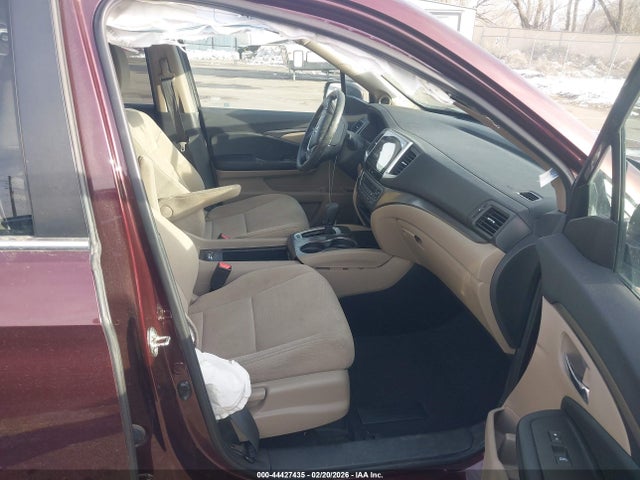 Продаж на аукціоні авто 2017 Honda Pilot Ex, vin: 5FNYF6H35HB006733, номер лоту: 44427435