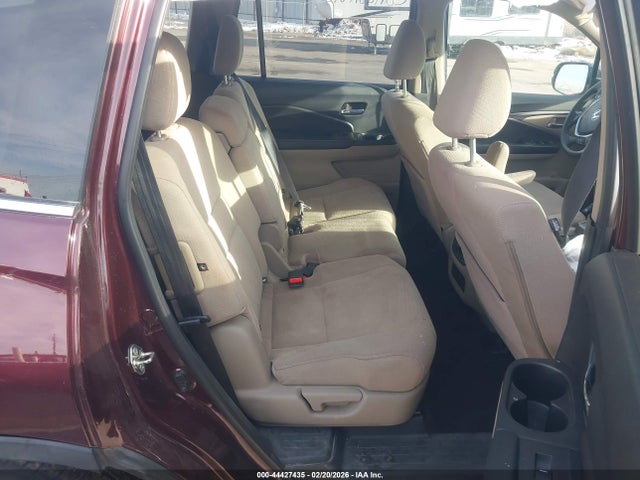 Продаж на аукціоні авто 2017 Honda Pilot Ex, vin: 5FNYF6H35HB006733, номер лоту: 44427435
