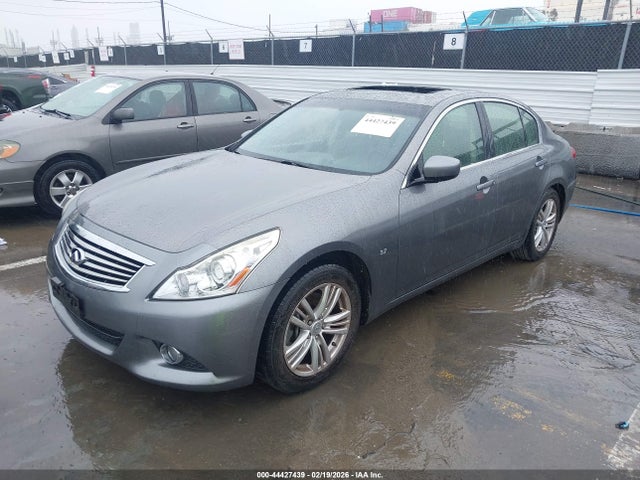 JN1CV6AP4FM503483 Infiniti Q40