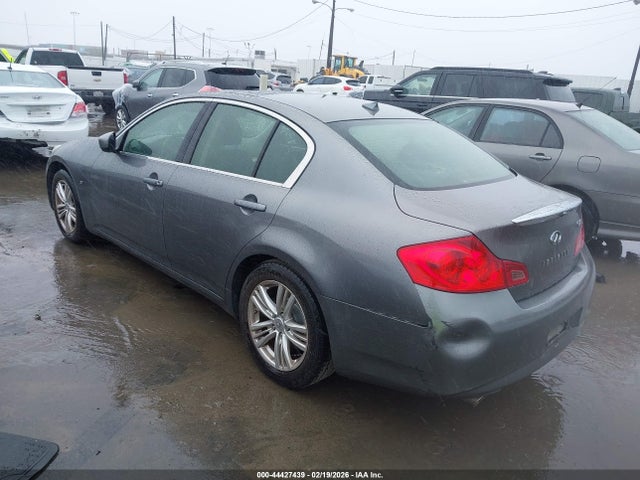 JN1CV6AP4FM503483 Infiniti Q40