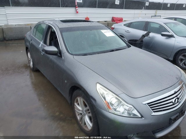 JN1CV6AP4FM503483 Infiniti Q40