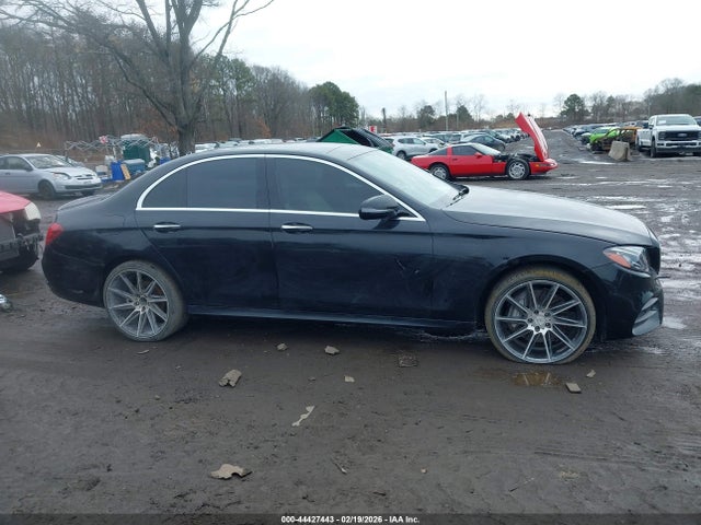 44427443 :رقم المزاد ، WDDZF4KB2HA122639 vin ، 2017 Mercedes-benz E 300 4matic مزاد بيع