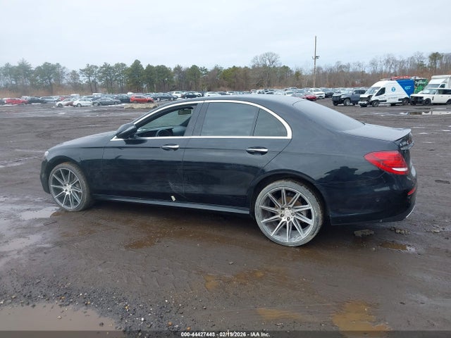 44427443 :رقم المزاد ، WDDZF4KB2HA122639 vin ، 2017 Mercedes-benz E 300 4matic مزاد بيع