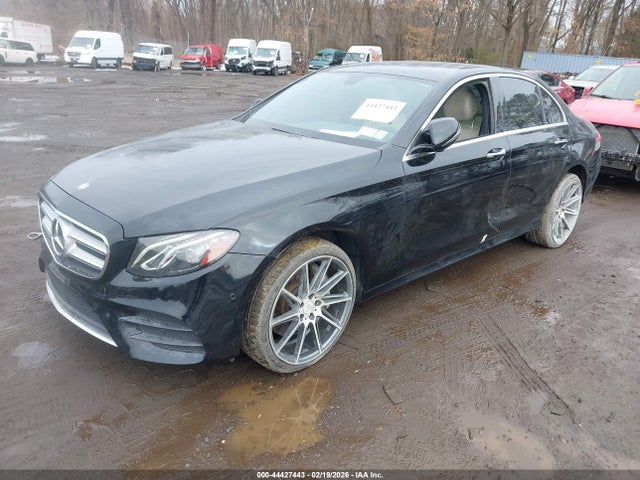 44427443 :رقم المزاد ، WDDZF4KB2HA122639 vin ، 2017 Mercedes-benz E 300 4matic مزاد بيع