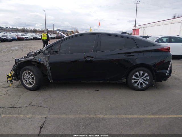 JTDKARFP4L3146855 Toyota Prius Prime Xle