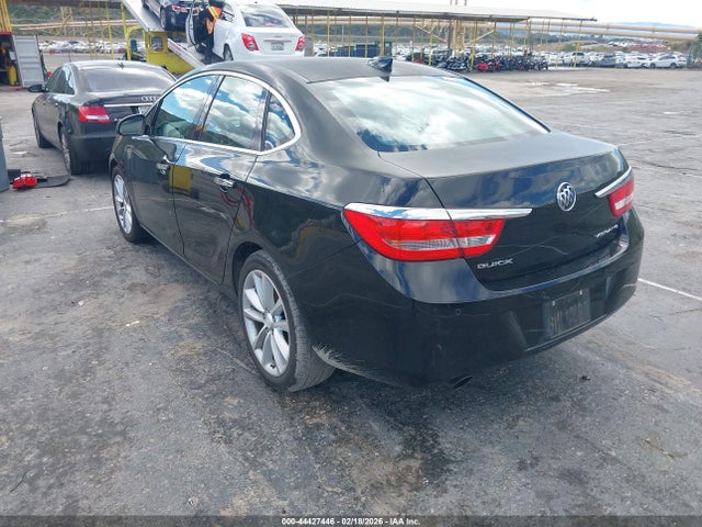 44427446 :رقم المزاد ، 1G4PS5SK5H4106075 vin ، 2017 Buick Verano Leather Group مزاد بيع