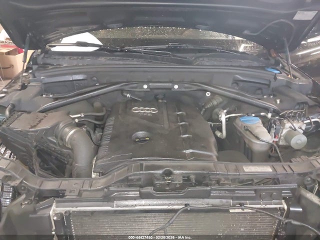 44427450 :رقم المزاد ، WA1LFAFP5EA035893 vin ، 2014 Audi Q5 2.0t Premium مزاد بيع