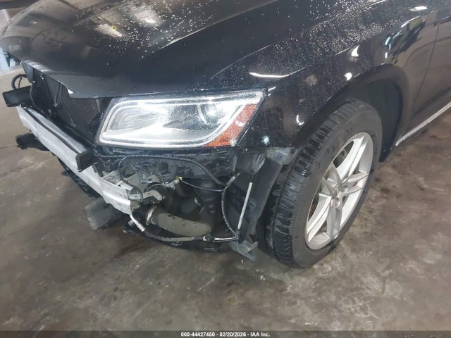 44427450 :رقم المزاد ، WA1LFAFP5EA035893 vin ، 2014 Audi Q5 2.0t Premium مزاد بيع