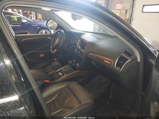 44427450 :رقم المزاد ، WA1LFAFP5EA035893 vin ، 2014 Audi Q5 2.0t Premium مزاد بيع