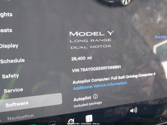 2024 Tesla Model Y Long Range Dual Motor All-wheel Drive მანქანა იყიდება აუქციონზე, vin: 7SAYGDEE9RF068891, აუქციონის ნომერი: 44427461