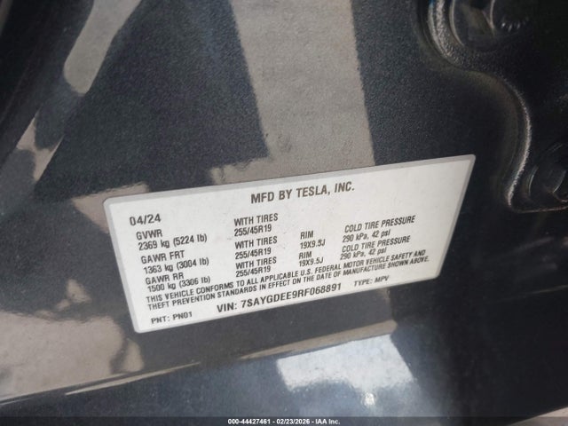 2024 Tesla Model Y Long Range Dual Motor All-wheel Drive მანქანა იყიდება აუქციონზე, vin: 7SAYGDEE9RF068891, აუქციონის ნომერი: 44427461