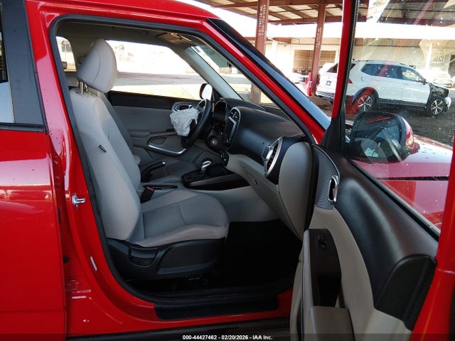 KNDJ23AUXP7208941 KIA SOUL LX