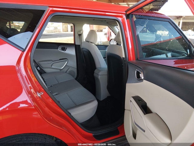 KNDJ23AUXP7208941 KIA SOUL LX