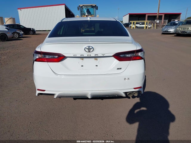 4T1G11AK5MU518276 Toyota CAMRY SE
