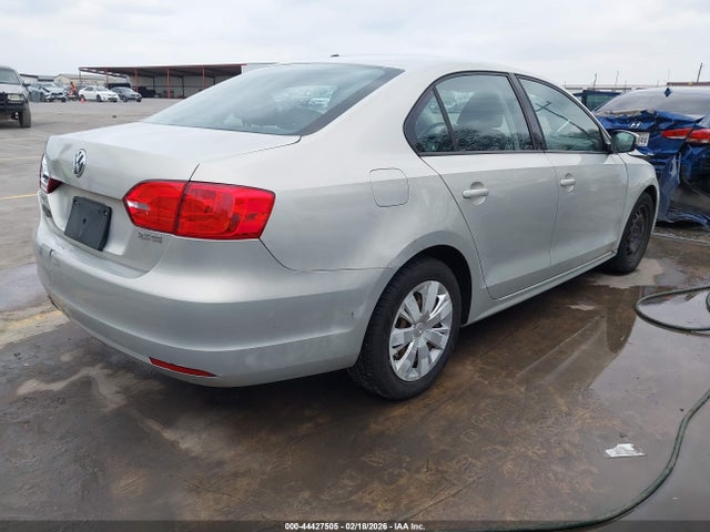 44427505 :رقم المزاد ، 3VWDX7AJ8BM394373 vin ، 2011 Volkswagen Jetta 2.5l Se مزاد بيع