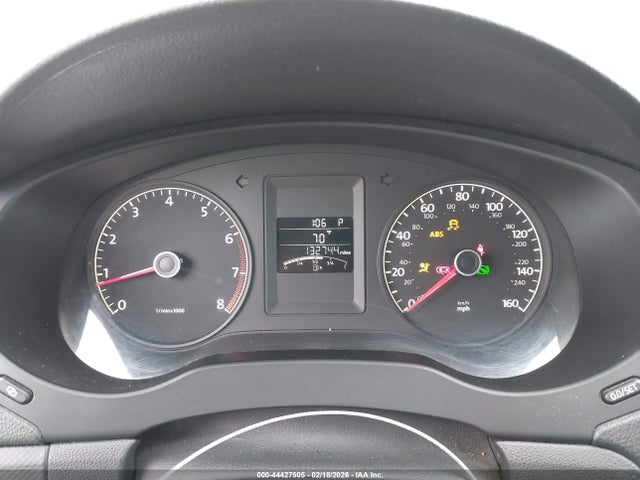 44427505 :رقم المزاد ، 3VWDX7AJ8BM394373 vin ، 2011 Volkswagen Jetta 2.5l Se مزاد بيع