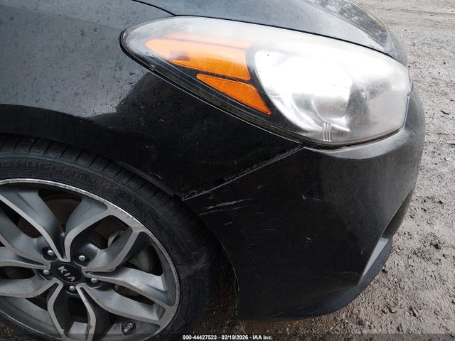 KNAFZ5A34F5335180 KIA FORTE SX