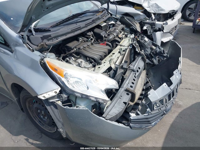 44427529 :رقم المزاد ، 3N1CE2CP8FL433714 vin ، 2015 Nissan Versa Note Sv مزاد بيع