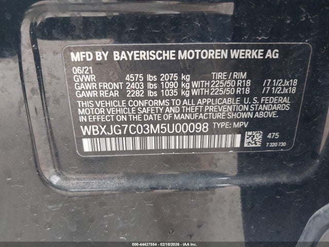 44427554 :رقم المزاد ، WBXJG7C03M5U00098 vin ، 2021 Bmw X1 Sdrive28i مزاد بيع
