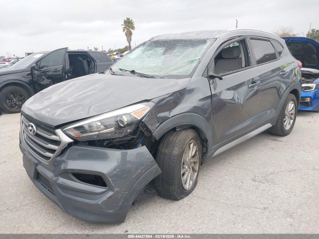 KM8J33A47JU673758 Hyundai TUCSON SEL