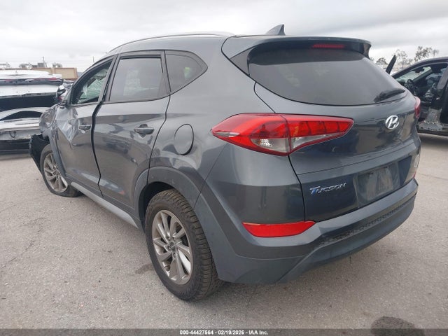 KM8J33A47JU673758 Hyundai TUCSON SEL