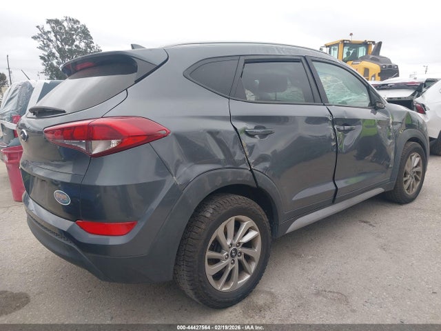 KM8J33A47JU673758 Hyundai TUCSON SEL