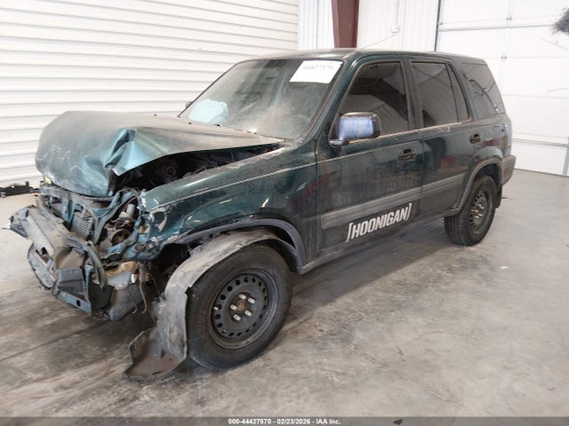 1998 HONDA CR-V JHLRD174XWC073767 Photo 1