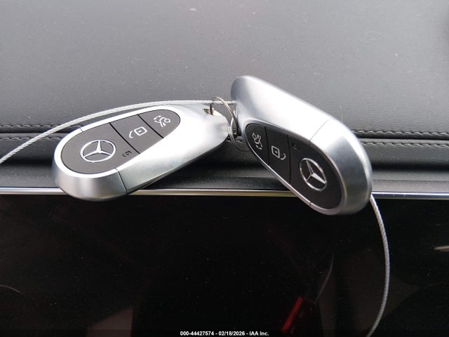 W1NKM4GB2RF172660 Mercedes-Benz Glc 300 Suv