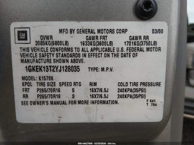 44427606 :رقم المزاد ، 1GKEK13T2YJ128035 vin ، 2000 Gmc Yukon Slt مزاد بيع