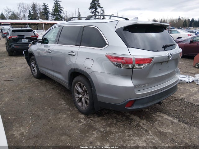 Toyota Highlander Le Plus V6 2016 5TDBKRFH4GS297883 Image 3