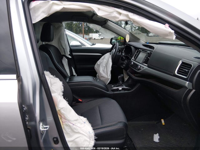 Toyota Highlander Le Plus V6 2016 5TDBKRFH4GS297883 Image 5