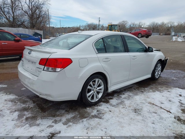 44427631 :رقم المزاد ، 4S3BMBC6XE3018228 vin ، 2014 Subaru Legacy 2.5i Premium مزاد بيع